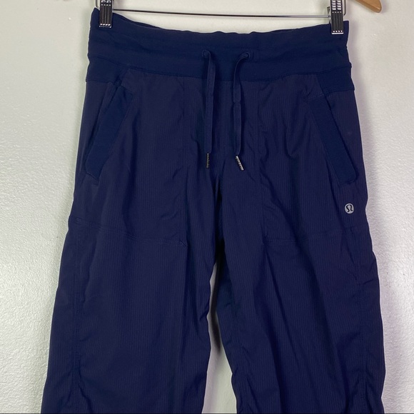 Lululemon Studio Crop Relaxed Fit Pant Sz 4 Concord Grape Drawstring Unlined - Picture 10 of 12